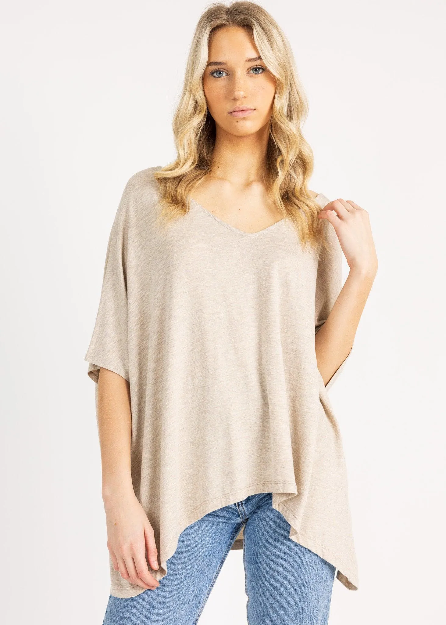 APPLE TOP SLEEVELESS vneck