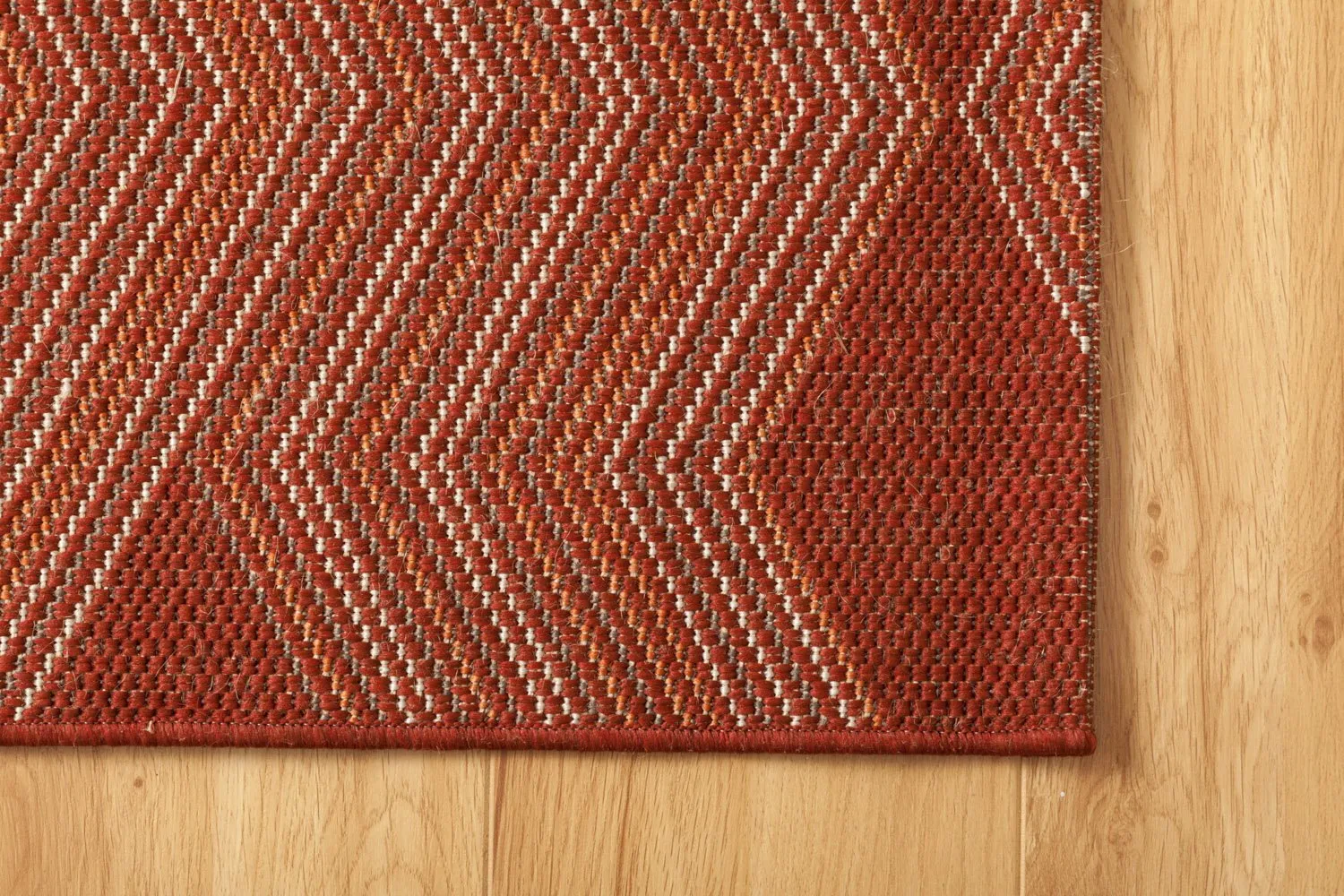 Farah Flatweave Rug with Chevron Design-160x230cm