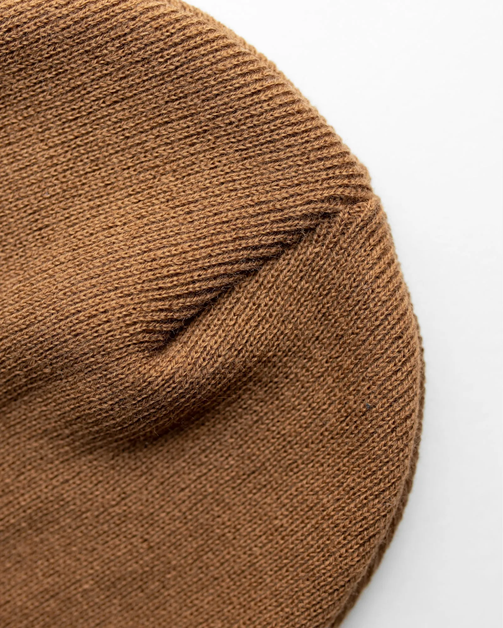 HAAKWEAR Traditional Silent Cuffed Beanie, Camel Brown