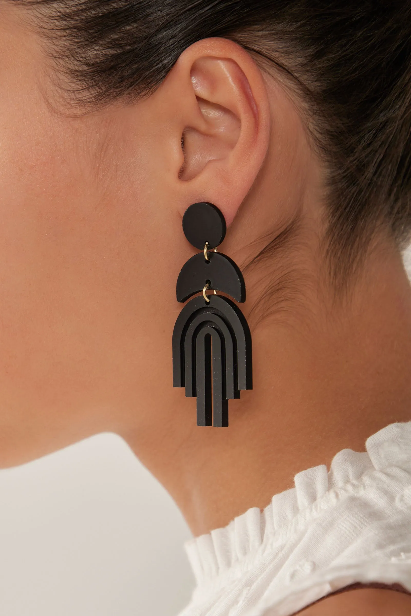 Shoal Earring - Sable