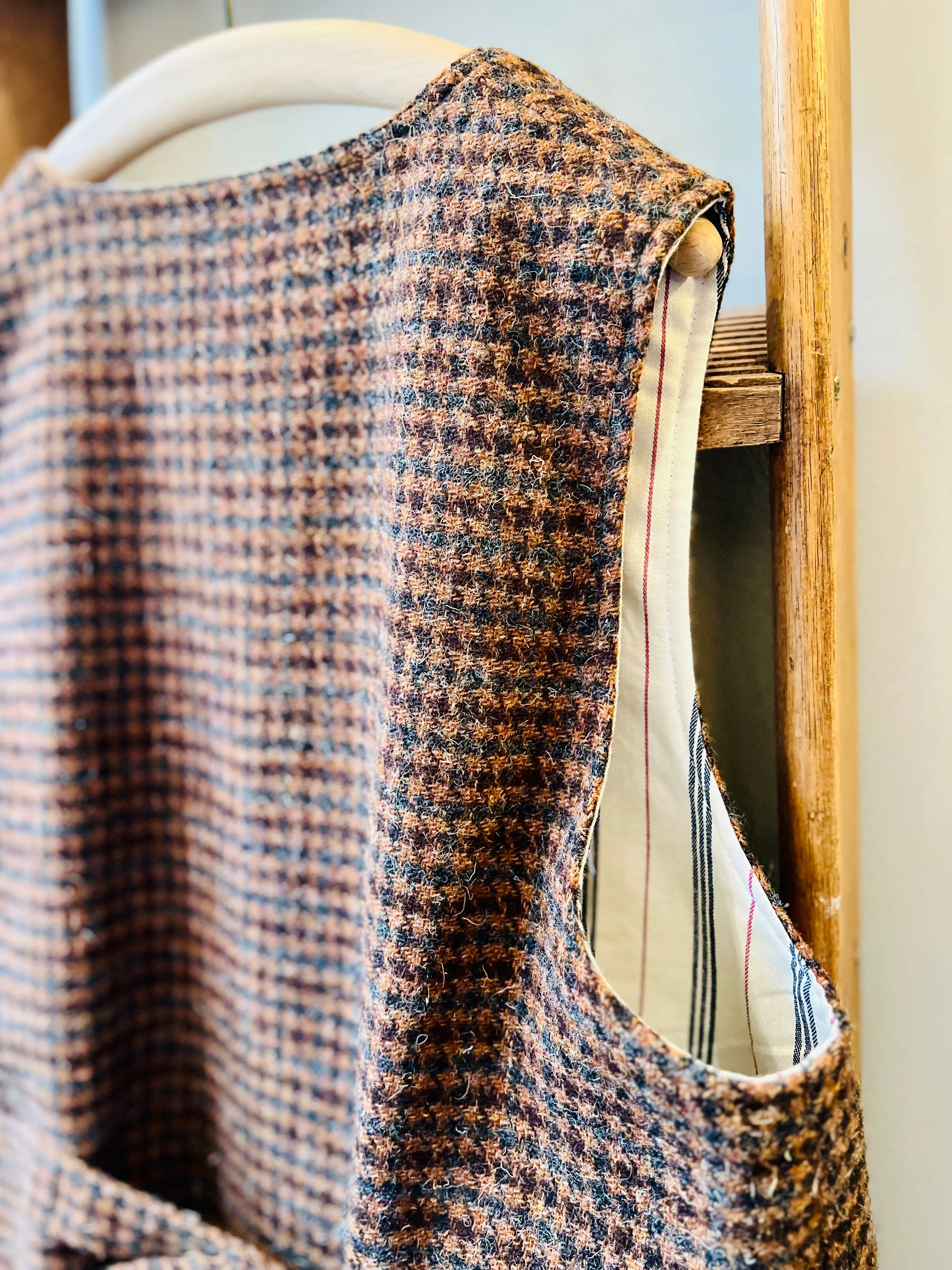 Tweed Reversible Vest / Brown